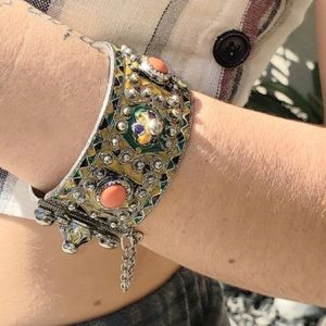 Vintage cuff bracelet from the 40’s